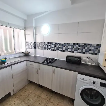 Апартамент В 5 Мин От Пляжей Лас Америкас Apartment Playa de las Americas (Tenerife)
